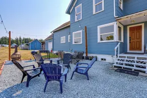 Bay Views + Stargazing! Spacious Mount Vernon Home - Interiør