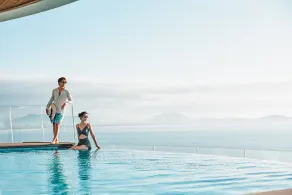 Crowne Plaza Sanya Haitang Bay Resort by IHG - Piscina