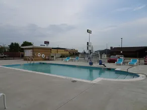 Holiday Inn - Jonesboro by IHG - Piscine