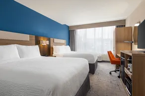 Holiday Inn Express & Suites Evansville Downtown by IHG - Zimmer