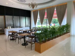 Maple Lodge - Restaurant