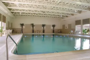 DoubleTree by Hilton Chicago - Alsip - Piscine