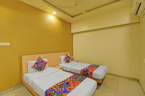 Via Log Inn - Ameerpet Metro Station, Ameerpet - Chambre