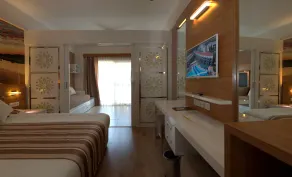 Holiday Village Türkiye - Quarto