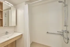 Quality Aparthotel Plerin Saint-Brieuc - Baño