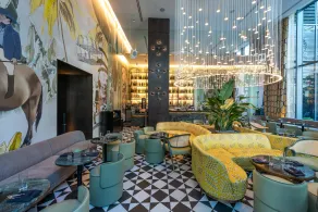 Suites at SLS Lux Brickell managed by CE - Restaurant