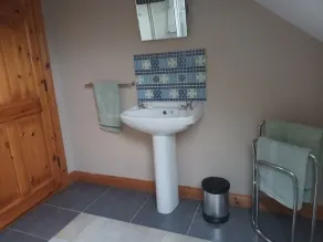 Lake view - Bathroom
