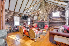 The Rustic Cabin - Interior