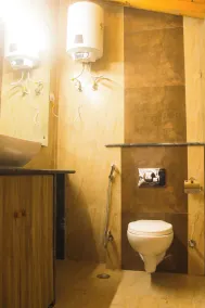 Samar Villa by Trayati Stays - Salle de bain