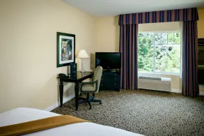 Plaza Inn & Suites at Ashland Creek - Chambre
