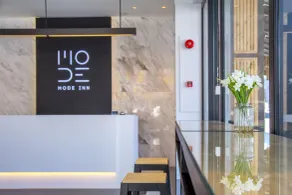 Mode Inn Icon City - Coin salon dans le hall