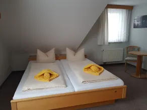 Quarto duplo, max. 2 pessoas - Gasthof & Pension Zur Friedenseiche (Guesthouse) - Quarto
