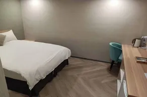 Mu Chen Hotel - Room
