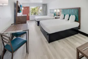 Blu Atlantic Hotel & Suites - Zimmer