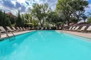 Holiday Inn Canyon De Chelly-Chinle by IHG - Piscina