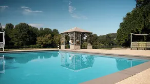 Hôtel La Réserve - Piscine