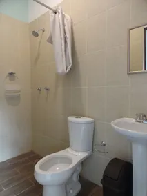 Paziflora Hostel -STARLINK- - Casa de banho