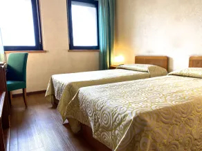 Hotel Ristorante SASSO - Rum