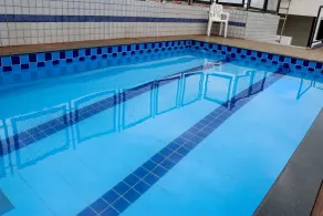 Center Plaza Hotel - Pool
