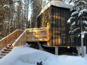 Black Spruce - Orange Door - Room