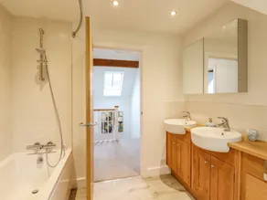 Fern Cottage - Badezimmer