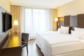 NH Collection Dresden Altmarkt - Room