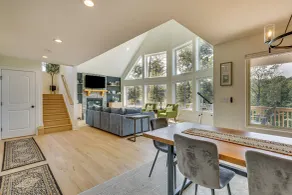 6 Mi to Appalachian Trail: Modern Front Royal Gem! - Intérieur