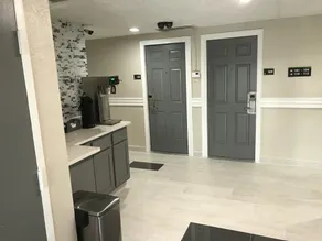 Hometown Inn & Suites - Lobby