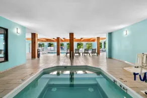 Comfort Inn & Suites Grand Blanc-Flint - Piscine