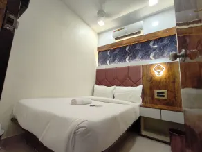 Hotel M R STAY - Chambre