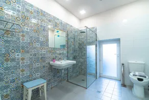 Castel Abaso Boutique Apartments by Explore Andros - Bathroom