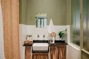 Dorp Hotel - Bathroom