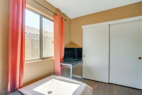4 Mi to State Farm Stadium: Avondale Home w/ Patio - Interni