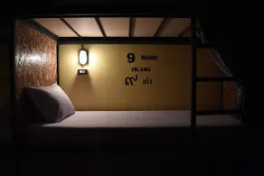 Hide Bangkok Hostel - Rom