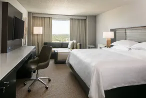 Sheraton Overland Park Hotel at the Convention Center - Chambre