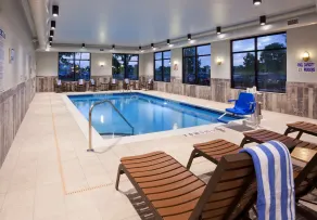 Hampton Inn Spicer Green Lake - Pool