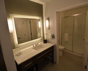 Homewood Suites by Hilton Saratoga Springs - Chambre
