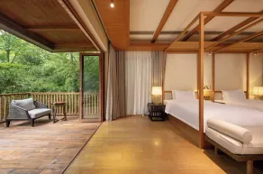 Evergreen Forest Retreat Zhangjiajie, Near National Forest Park Avator Park, Luxury Nature Escape, Free Airport&Train Shuttle Service & Travel itinerary, English Speaking Butler - Habitación