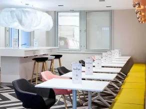 ibis Styles London Heathrow Airport - Restaurant