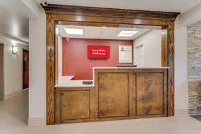 Red Roof Inn & Suites Newport - Middletown, RI - Reception