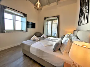 Katergo Luxury Villas - Rom