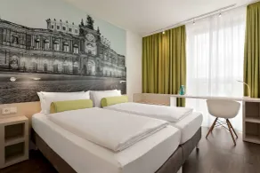 Super 8 by Wyndham Dresden - Chambre