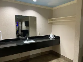 Luxury Inn and Suites - Salle de bain