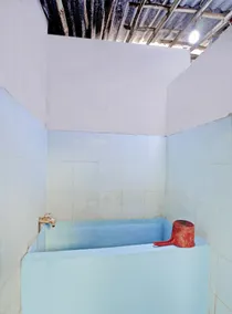 OYO Life 92921 Omaya Kost Syariah - Salle de bain