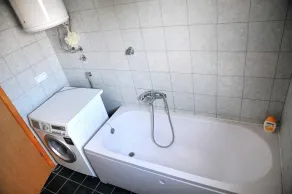 Hostel Room - Baño
