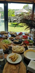 Nur Karen Taş Konak - Restaurant