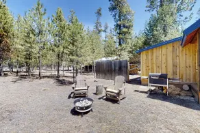 Secluded, Quiet Cabin in the Pines w/ Fire Pit - Innenbereich
