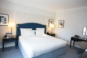 The Waldorf Hilton, London - Room