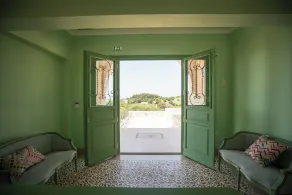 Elysium Living Parga - Interior entrance
