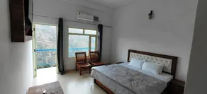 The Yamuna Deck Resort and Cafe - Room